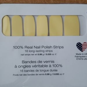 Color Street Belgian Buttercup